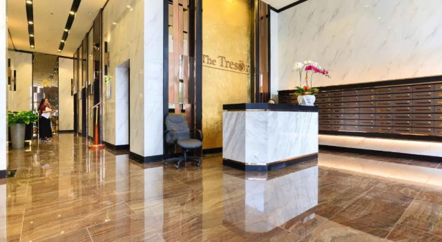 Апартаменты Tresor And Royal, One Big Bedroom In Center
