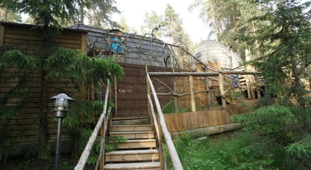 Igluhut – Sleep with reindeer, Foglalás Szálloda Espoo Peuramaa Ski