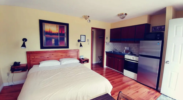 River Heights Motel, Prenota Motel Courtenay 