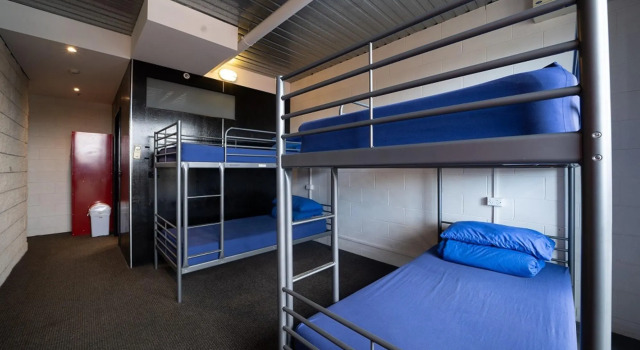 Кровать в общем номере (женский номер) Summer House Melbourne