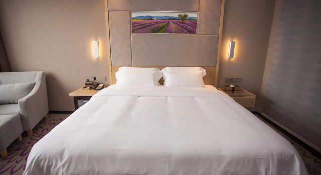 Двухместный номер Deluxe Lavande Hotel (Guilin Mixc)