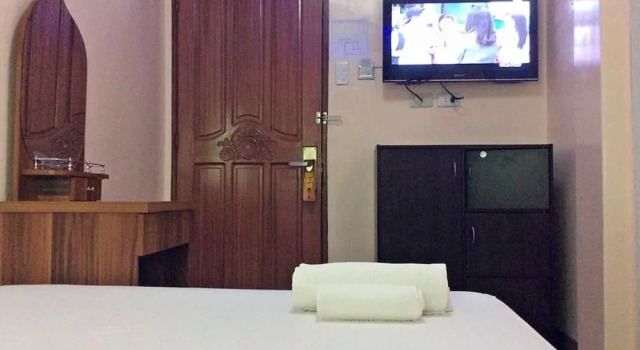 DNarra Hotel and Restobar
