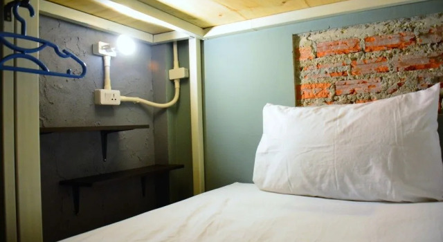 12month Hostel, Забронировать Хостел Пхукет Таун остров Пхукет, рядом с Храм Джуи Туи
