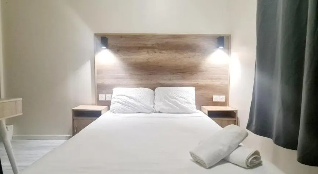 Трёхместный номер Standard с видом на город Evelia Hotels