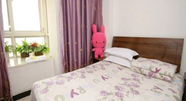 Xian Rongxiang Apartment Hotel