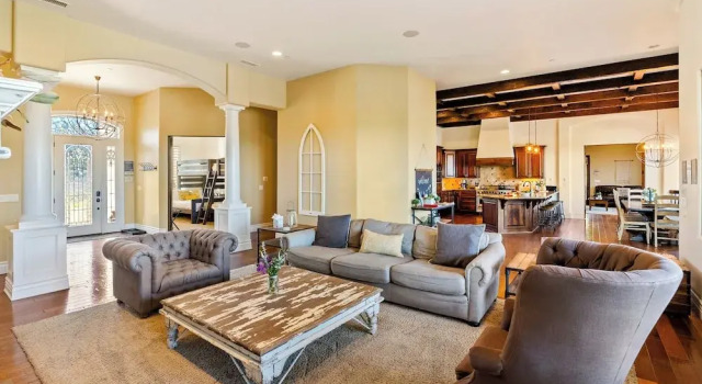 Frontier Farmhouse