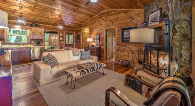 Cozy Aska Cabin by Escape to Blue Ridge