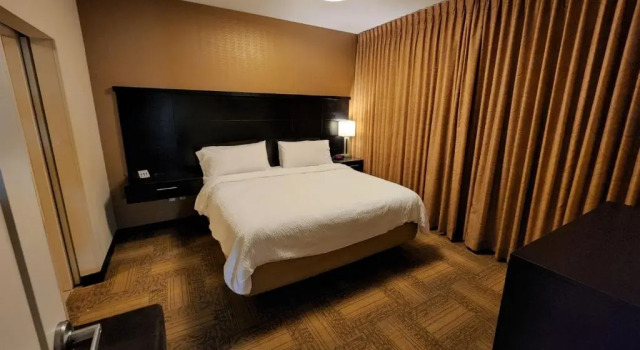 Двухместный люкс c 1 комнатой Staybridge Suites Denver Downtown by IHG