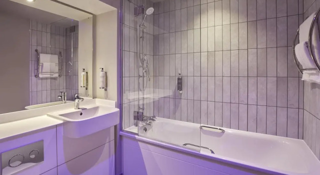 Номер Standard Family Premier Inn London Hammersmith - Talgarth Road