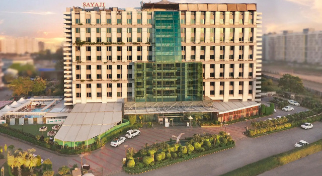 Sayaji Hotel, Rezerwuj Hotel Wakad Nowe Delhi