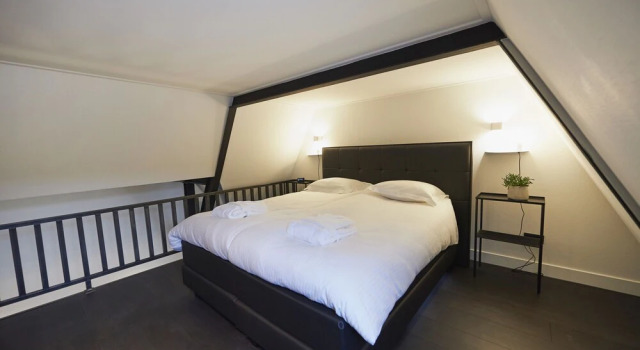 "DE BANK" - Hotel Apartments