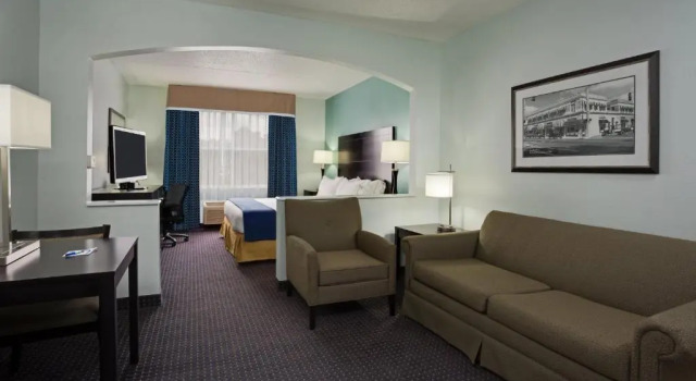 Люкс Holiday Inn Express & Suites Plant City by IHG
