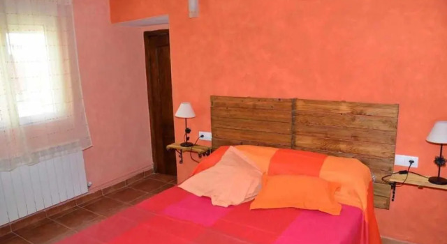 Casa Albana Alacón, Book Hotel Hotels in Aragon with Parking, Parking