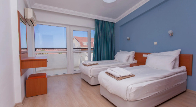 Adora Garden Apartment, Rezerwuj Apartament Hotele w Side Coast z basenem, Basen