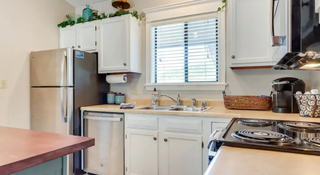 Апартаменты с 2 комнатами с балконом Walk to Pool + Lake: Cozy Osage Beach Condo