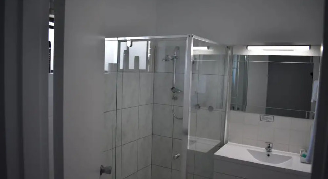 Семейный номер Standard с балконом Riviana Motel