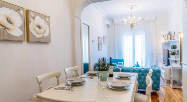 Апартаменты Acropolis Deluxe Apt Must