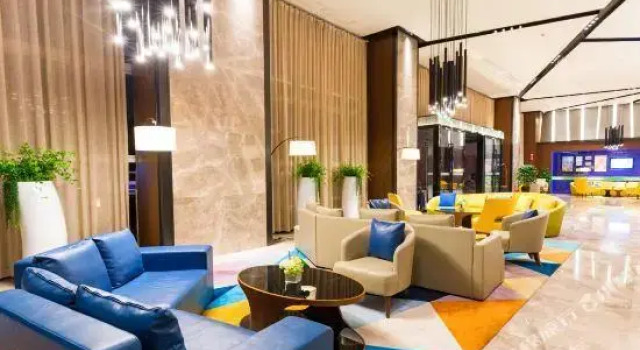 Hampton By Hillton Xiamen Sm City, Rezerwuj Hotel Hotele w Huli z parkingiem, Parking