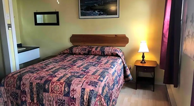 Номер Superior Lakelawn B&B and Motel