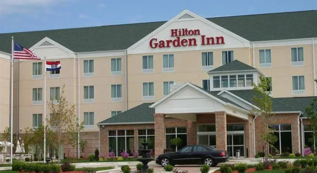 Кровать в общем номере Hilton Garden Inn Columbia