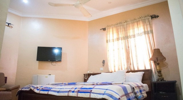 Номер Executive Isno Hotels Limited