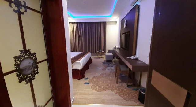 Номер Deluxe Qasr Alshamal Hotel