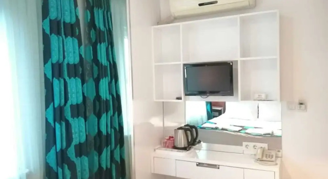 Трёхместный семейный номер Standard с видом на сад Minel Hotel