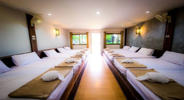 Бунгало Deluxe с красивым видом из окна Tanita Lagoon Resort