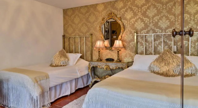Четырёхместный номер Standard Finca Hotel Los Girasoles