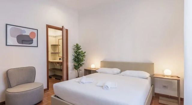 JOIVY Flats Next To Fontana di Trevi
