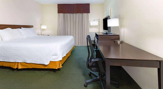 Двухместный номер Standard Travelodge by Wyndham Bracebridge