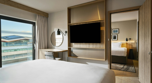 Hilton Garden Inn Silverstone, Book Hotel Towcester Northamptonshire