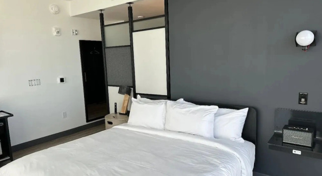 Номер Standard Aloft by Marriott Fort Lauderdale Airport