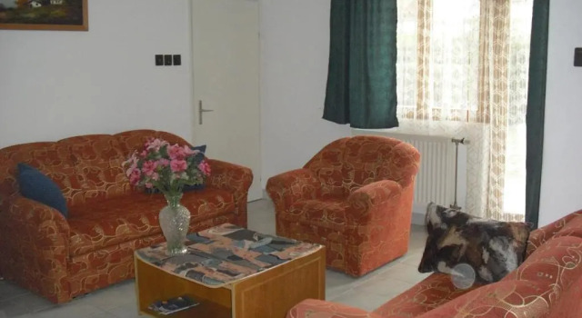 Апартаменты Szekrény Apartman