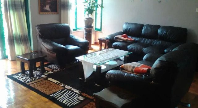 York Palace, Prenota Casa vacanze Hotel a Nairobi con parcheggio, vicino a iHub, Parcheggio
