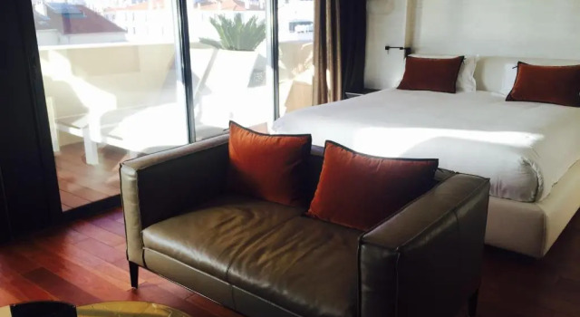 Полулюкс с балконом Hôtel Cannes Centre Univers
