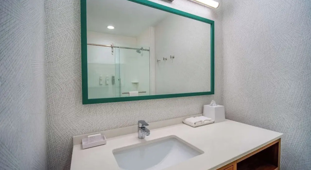 Четырёхместная студия Home2 Suites By Hilton West Chester Cincinnati