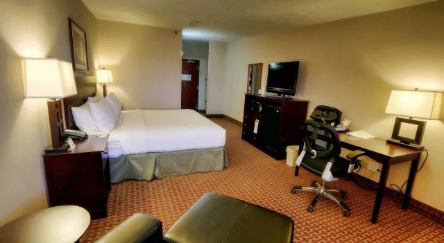 Holiday Inn Minot Riverside, Reserva ahora Hotel Minot Dakota del Norte