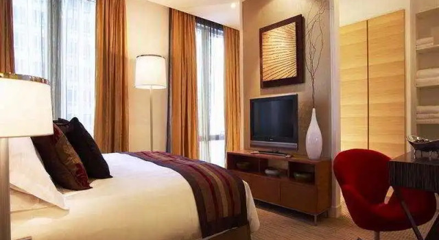 Fraser Suites CBD