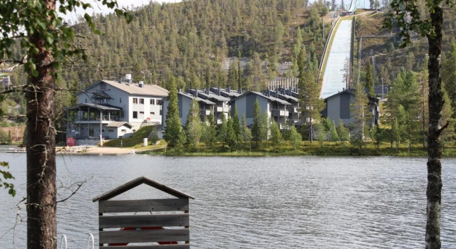 Rukako KIVAKKA E 22, Rezervovat Hotel Hotely v North Ostrobothnia s parkováním, Parkování