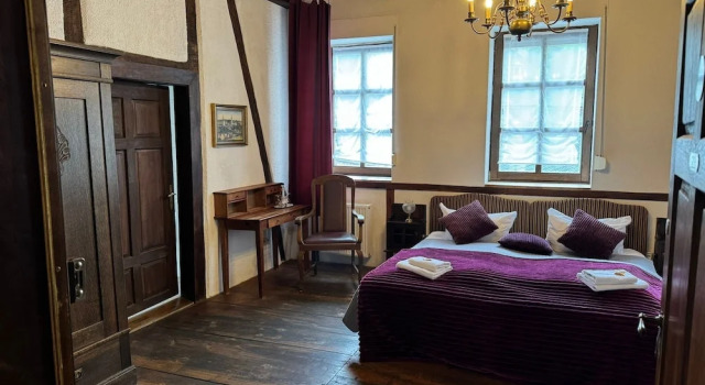 Schloss Hotel Kastellaun, Забронировать Отель Кастеллаун Хунсрюк, рядом с Замок Кастеллаун