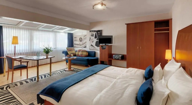 Полулюкс Motorsport Hotel