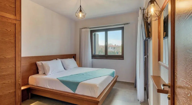 Villa Melia Luxury Suites, Book Villa Ierissos 