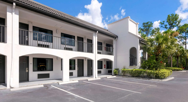 Quality Inn St. Augustine Outlet Mall, Varaa Hotelli Sankt Augustine Saint Augustine Area