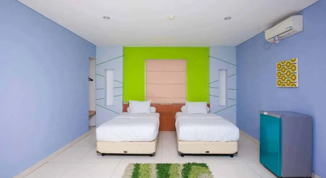 Doppel Suite RedDoorz near Paris Van Java Mall 2