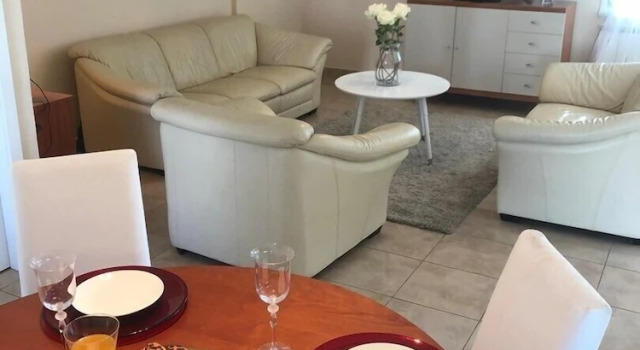 Коттедж Holiday House Lidija