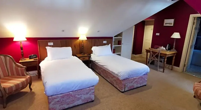 Номер Deluxe Buccleuch and Queensberry Arms Hotel