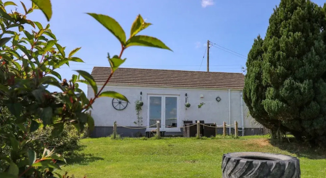 Ty Cwtch, Забронировать Дом для отпуска Ллангинин Carmarthenshire