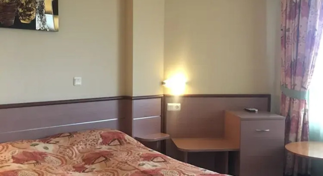 Двухместный номер Standard с балконом и с видом на сад Royal Beach