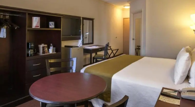Одноместный номер Standard Hotel Araiza Hermosillo
